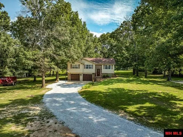 4058 VALLEY ROAD, Harrison, AR 72601 - #1