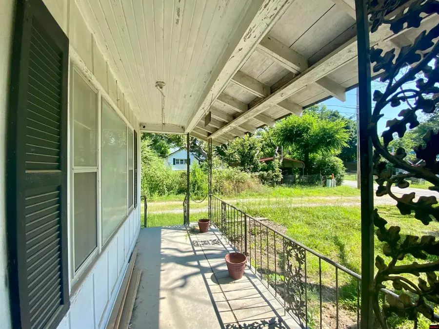 201 N 3RD STREET, Flippin, AR 72634 - #3