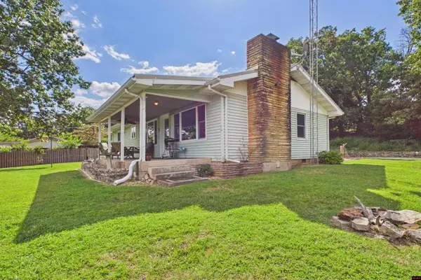 185 MC 185, Mountain Home, AR 72653