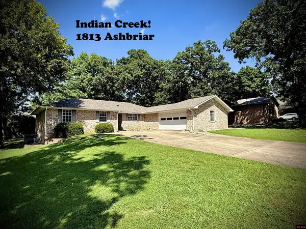 1813 ASHBRIAR DRIVE, Mountain Home, AR 72653