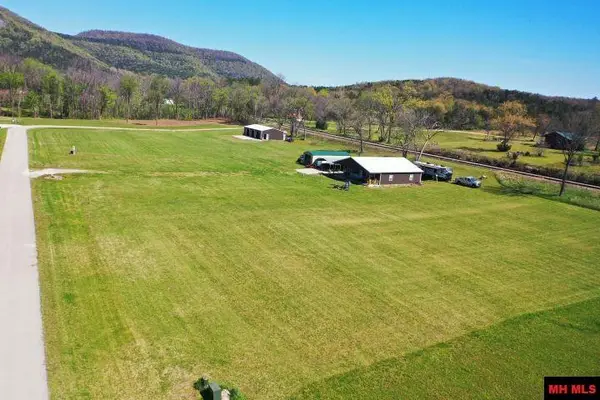 333 MANOR DRIVE, Melbourne, AR 72556