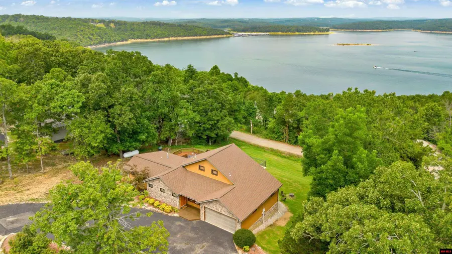 236 CRESTLINE DRIVE, Mountain Home, AR 72653 - #2
