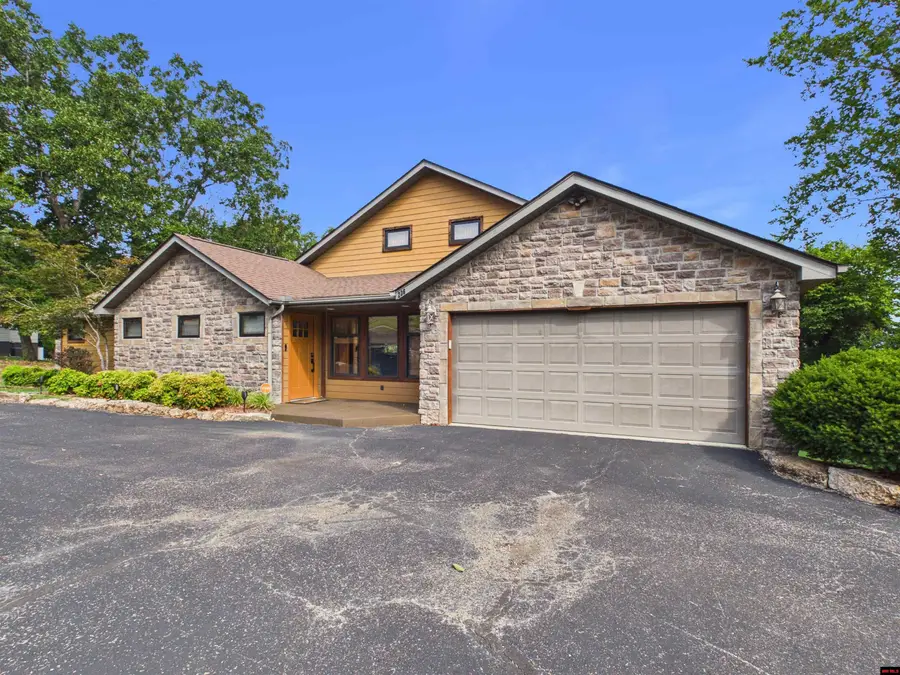 236 CRESTLINE DRIVE, Mountain Home, AR 72653 - #3