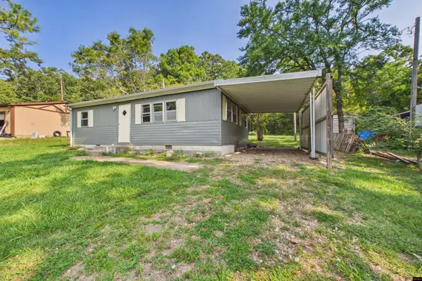 84 CR 310, Mountain Home, AR 72653