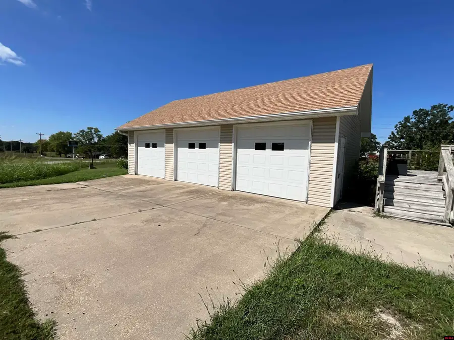 10135 CR 8010, West Plains, MO 65775 - #2