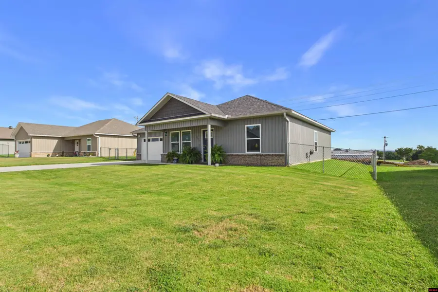 1080 OZARK AVENUE, Mountain Home, AR 72653 - #3