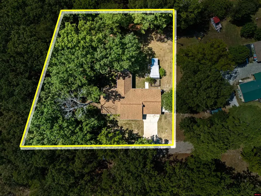 109 IVY LANE, Bull Shoals, AR 72619 - #3