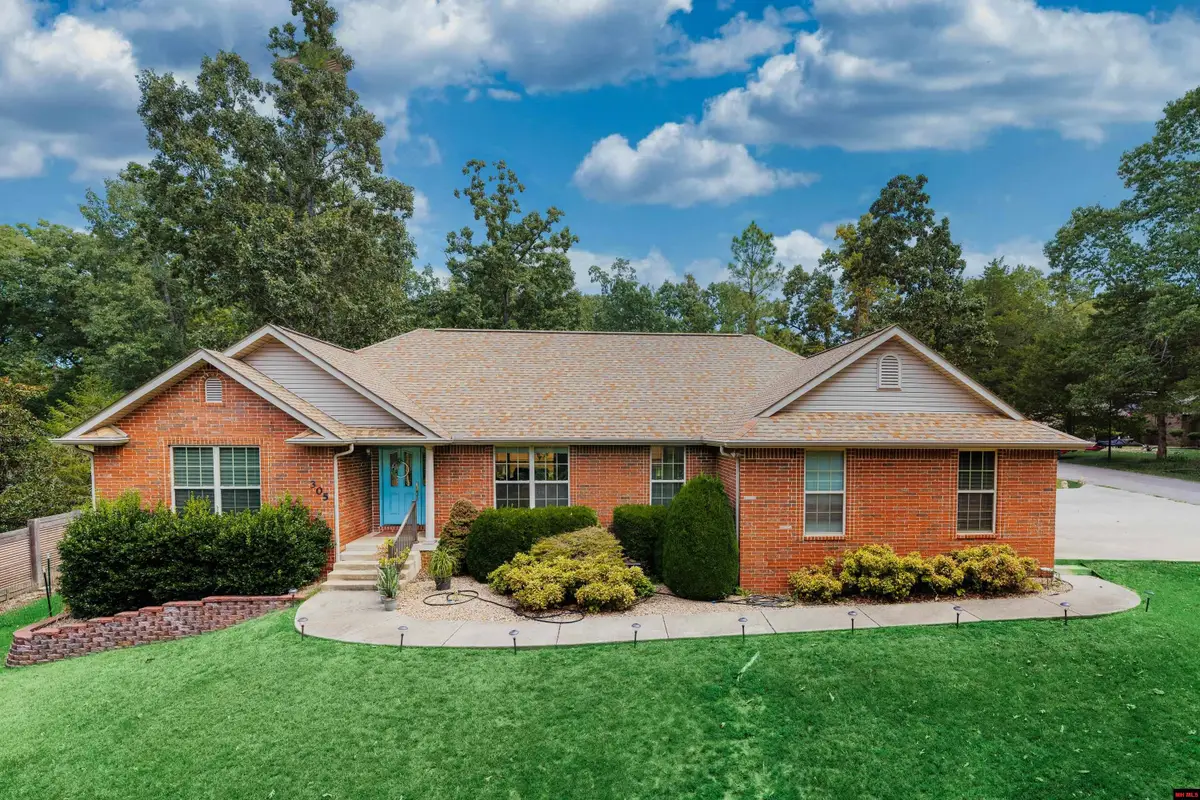 305 WOODSTONE ROAD, Bull Shoals, AR 72619 - #1