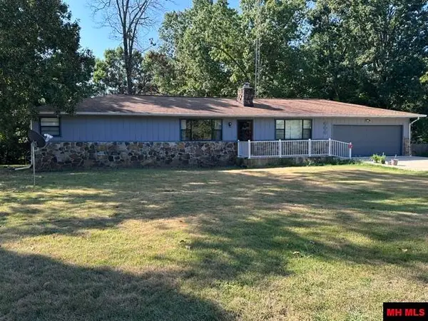 223 FERNCLIFF POINT, Bull Shoals, AR 72619