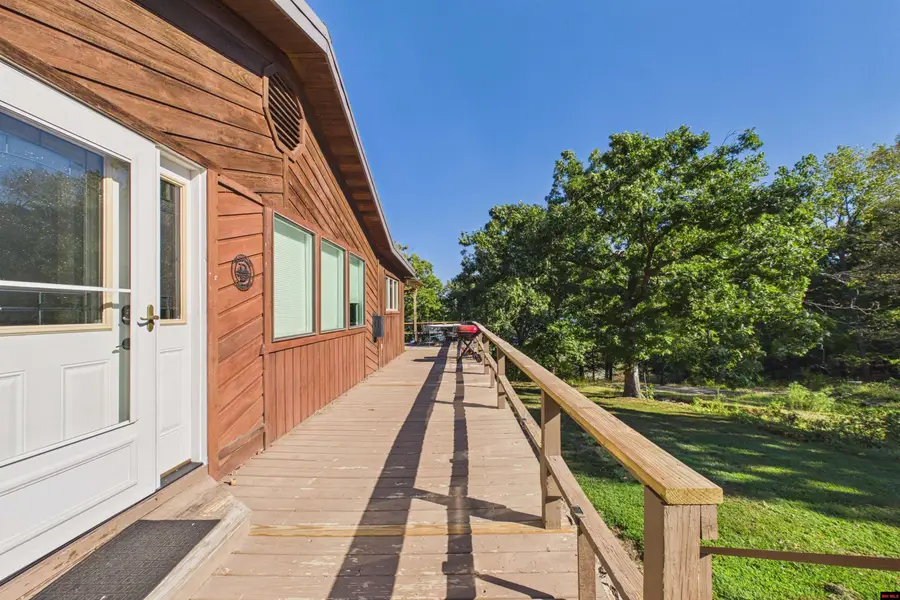 105 LOLA LANE, Bull Shoals, AR 72619 - #3