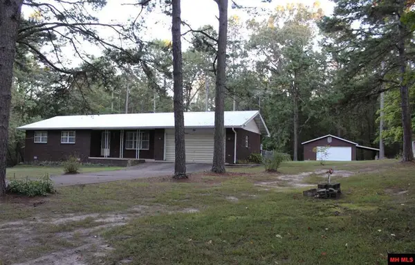96 BRUSHWOOD LANE, Yellville, AR 72687