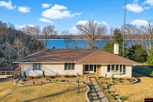 177 WALDEN LANE, Bull Shoals, AR 72619