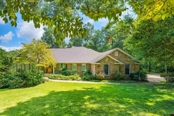 121 STONEGATE DRIVE, Mountain Home, AR 72653