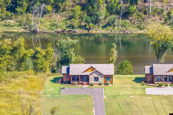 77 NATHAN TERRACE, Norfork, AR 72653