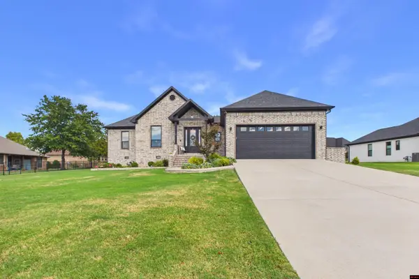28 COLONIAL COURT, Mountain Home, AR 72653