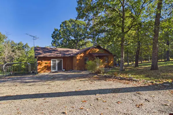 372 CR 149, Elizabeth, AR 72531