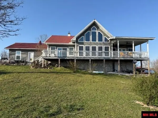 748 FOXCROFT LANE, Elizabeth, AR 72531