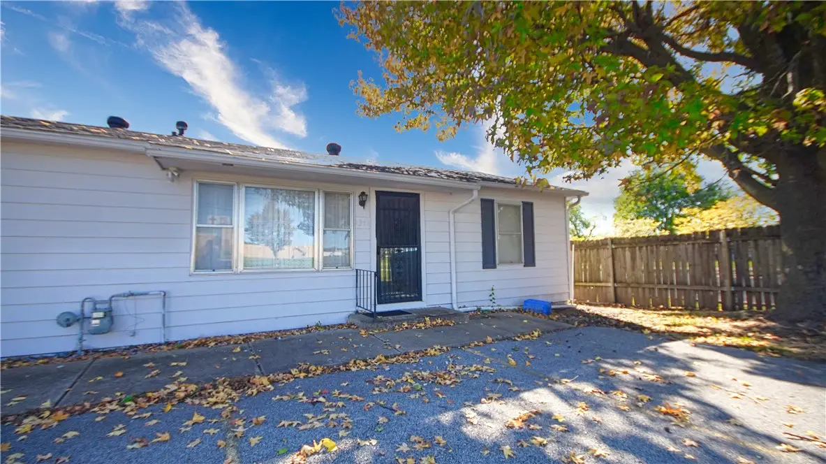 2377 Emma Avenue, Springdale, AR 72764 - Image #1