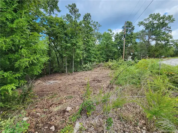 Lot 7 Worth Place, Bella Vista, AR 72715