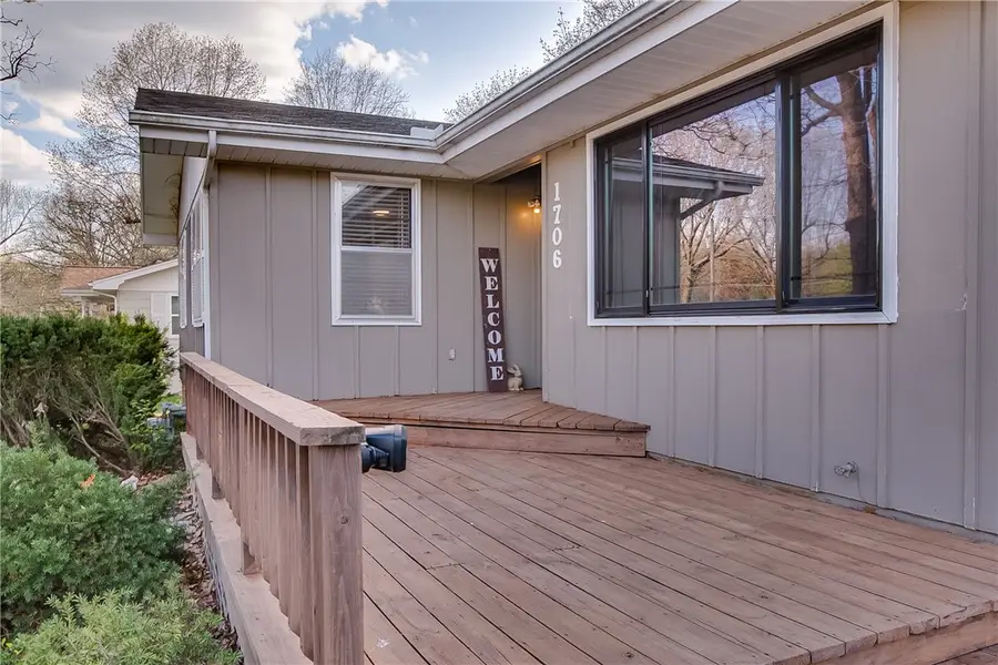 1706 Watkins, Neosho, MO 64850 - Image #2