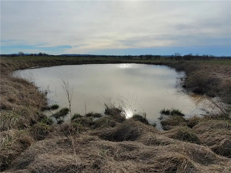 15893 Bethel Blacktop Road, Prairie Grove, AR 72753 - Image #2