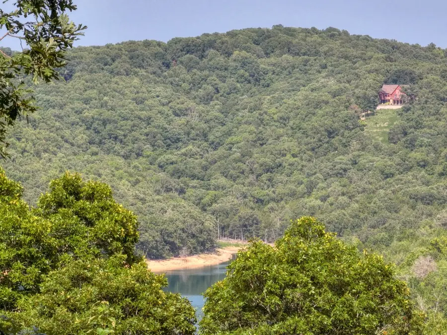 Lakeview Drive, Eureka Springs, AR 72631 - Image #2