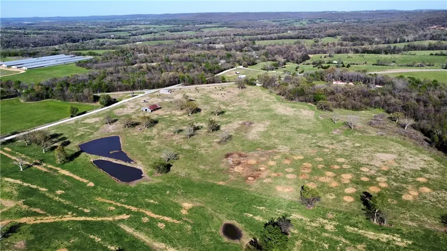 23117 Tunnel Road, Summers, AR 72769 - Image #3