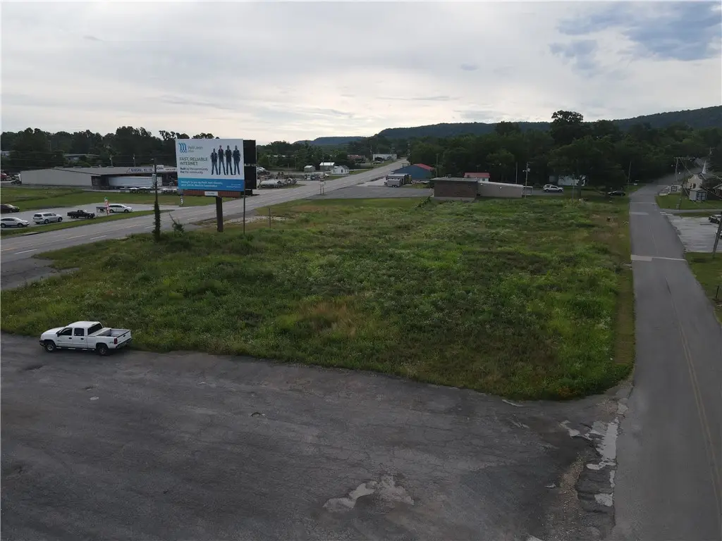 247 S Highway 65, Marshall, AR 72650 - Image #1