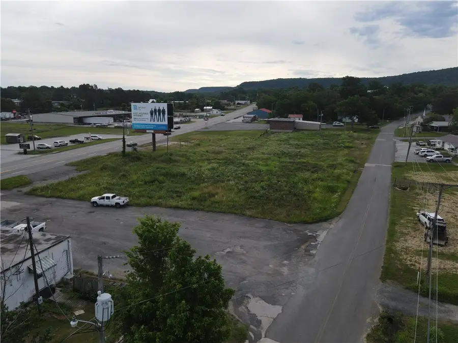 247 S Highway 65, Marshall, AR 72650 - Image #3