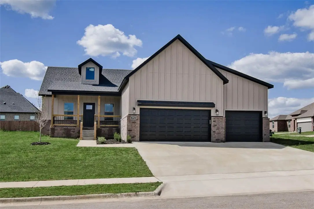 1913 Hale Lane, Pea Ridge, AR 72751 - Image #1