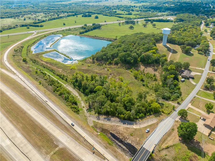 Howard Hill, Fort Smith, AR 72916 - Image #2