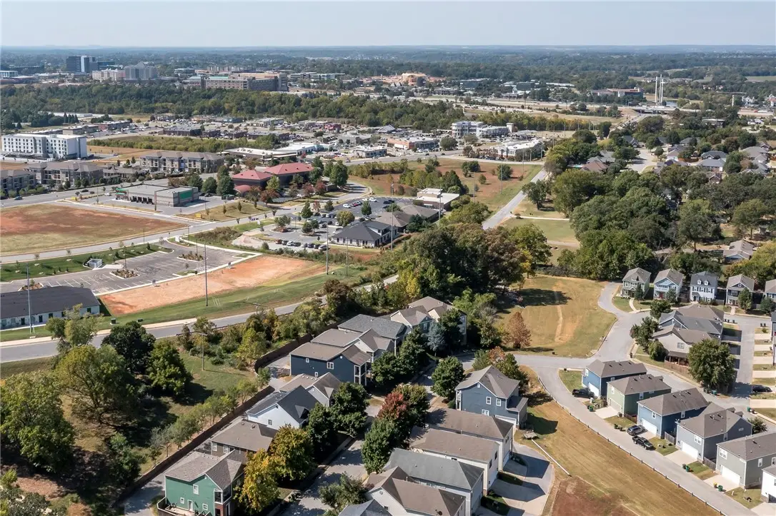 3706 Cherokee Road, Rogers, AR 72758 - Image #1