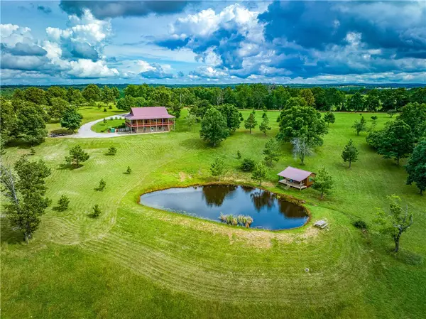 9178 Deer Road, Harrison, AR 72601