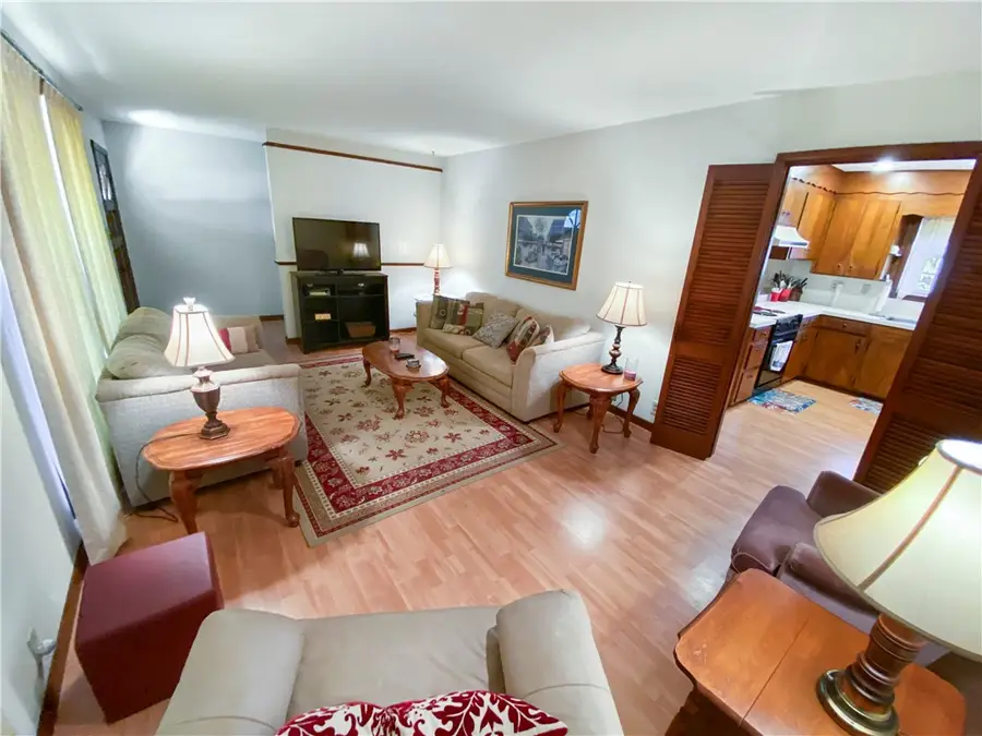 406 W Court. Street, Jasper, AR 72641 - Image #3