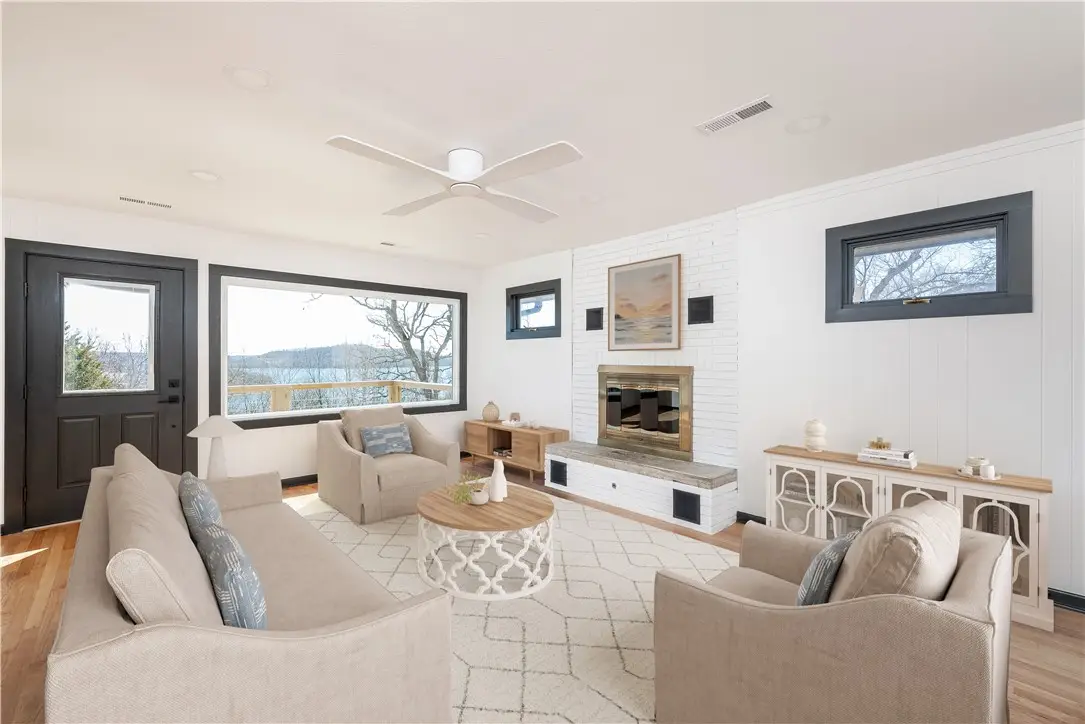 22702 Dam Site Loop, Garfield, AR 72732 - Image #1