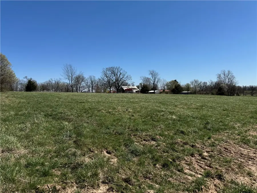 Tract 5 NW Peterson, Highfill, AR 72713 - Image #2