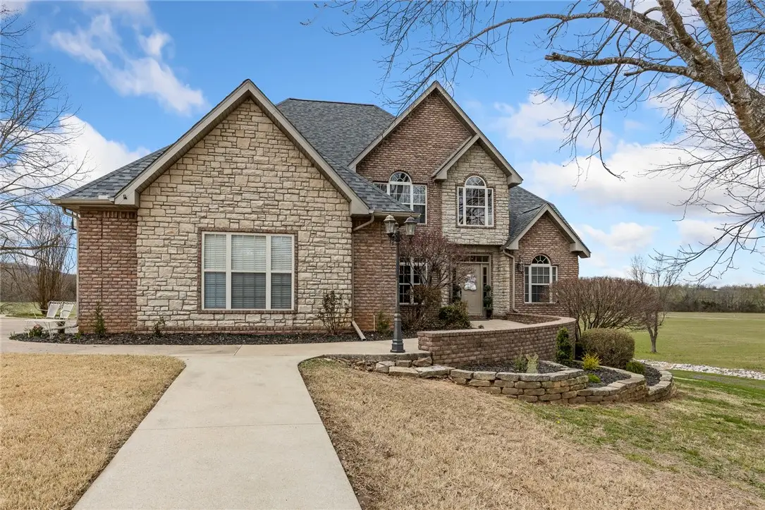 3323 Savannah Drive, Harrison, AR 72601 - Image #1