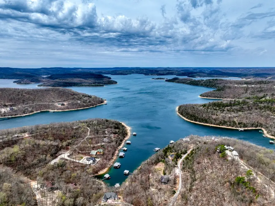 Highland Park Drive, Eureka Springs, AR 72631 - #2