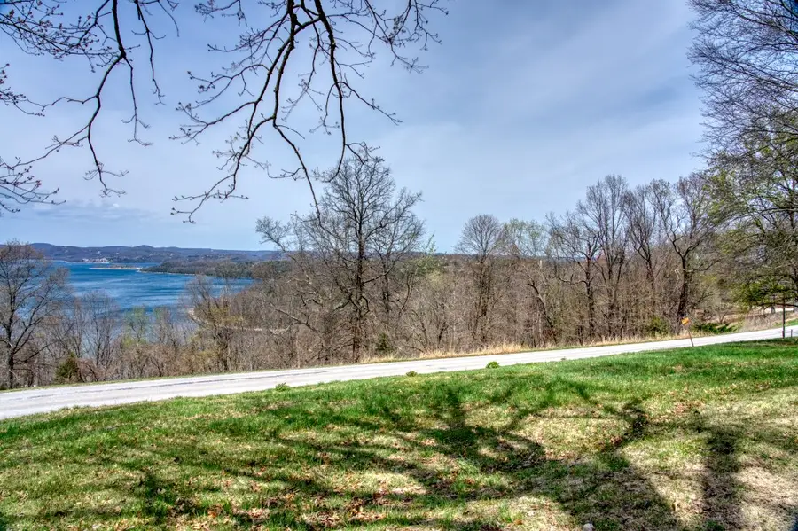 Highland Park Drive, Eureka Springs, AR 72631 - #3