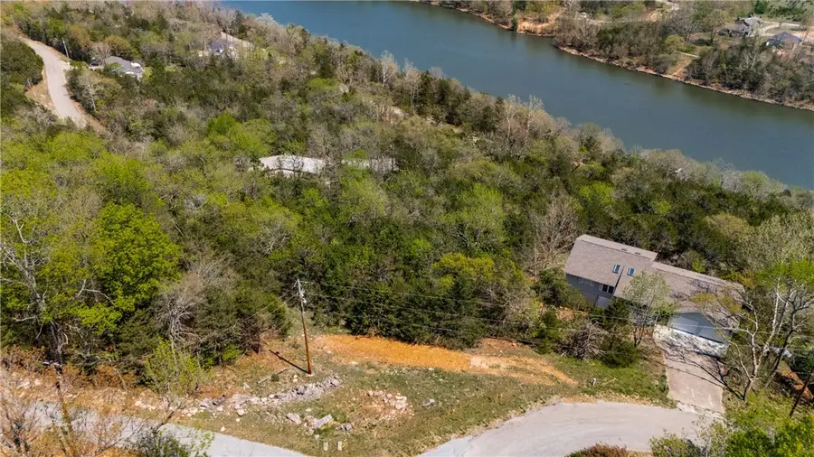 30 Deer Run Drive, Holiday Island, AR 72631 - Image #2