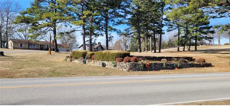 18 Holiday Island Drive, Holiday Island, AR 72631 - Image #2