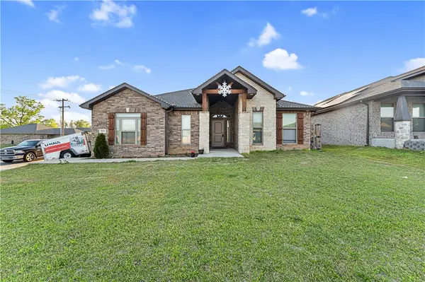 5901 Silas Street, Bentonville, AR 72713