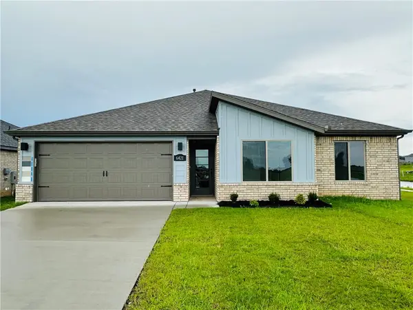 6405 NW Harley Street, Bentonville, AR 72713