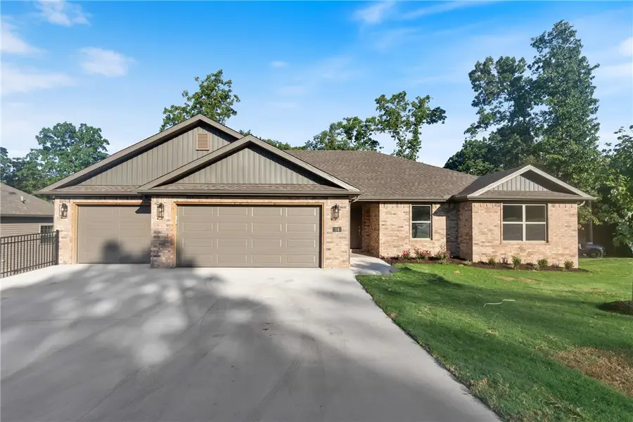 34 Brierfield Lane, Bella Vista, AR 72714 - Image #2