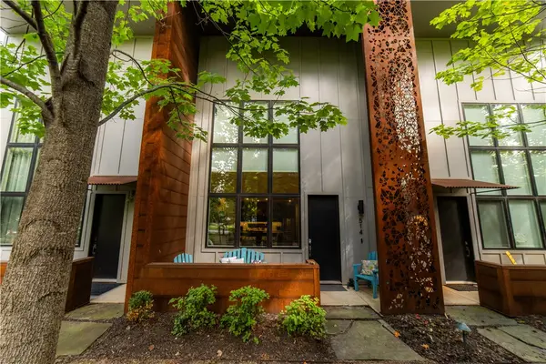 514 SE Tourmaline Mews, Bentonville, AR 72712