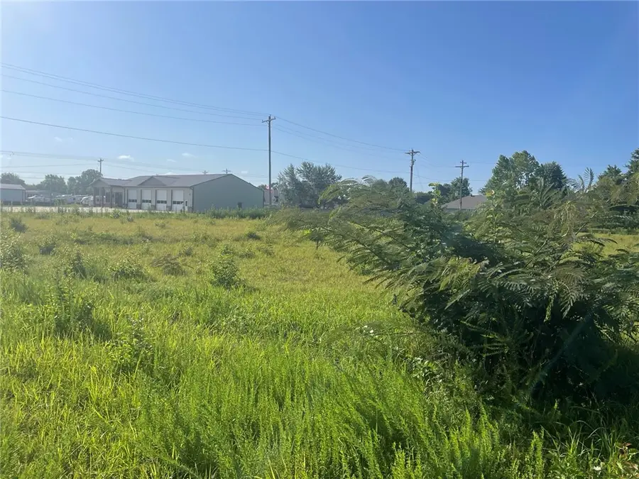 2119 N Center Street, Fayetteville, AR 72701 - #3