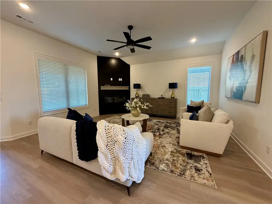 2108 Silk Street, Pea Ridge, AR 72751 - Image #2