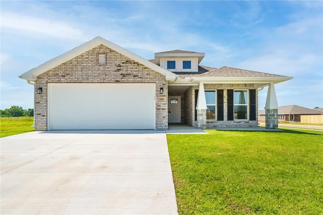 1801 Edwards Street, Pea Ridge, AR 72751 - Image #1