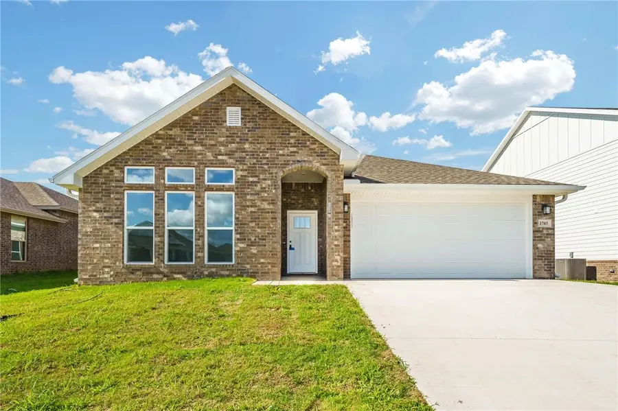 1703 Edwards Street, Pea Ridge, AR 72751 - Image #2