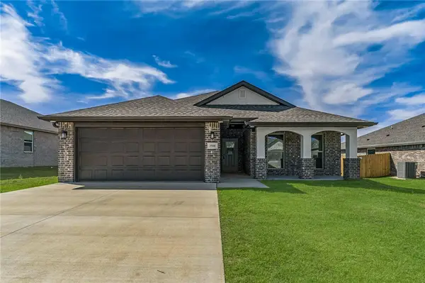 3508 N Wiley Drive, Siloam Springs, AR 72761